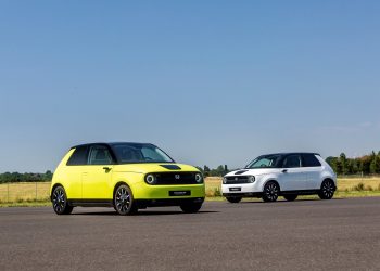 Avizovaná elektrická Honda E dostane v sérii bočné kamery