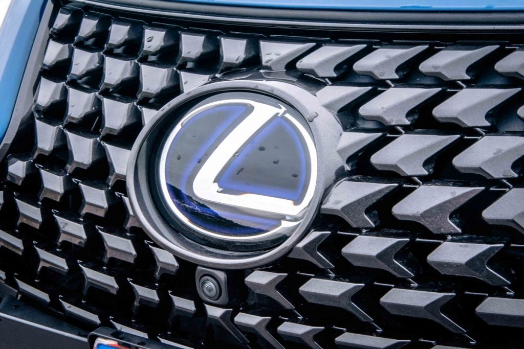 Značka Lexus je čoraz ambicióznejšia, dôkazom je aj testovaný model UX 