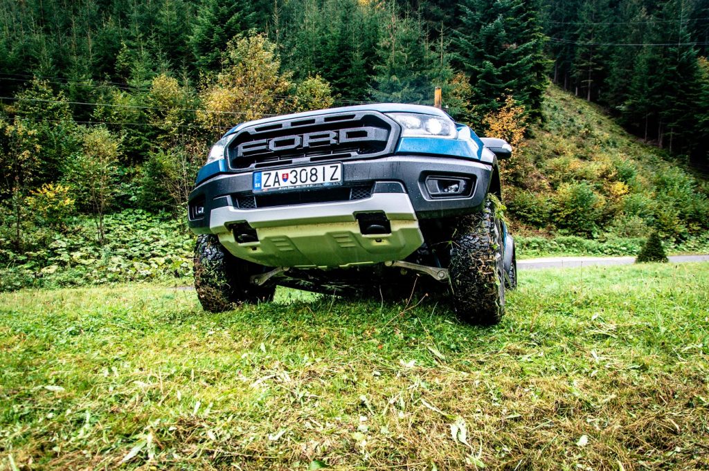 V teréne nezastaví Ford Ranger Raptor takmer žiadna prekážka