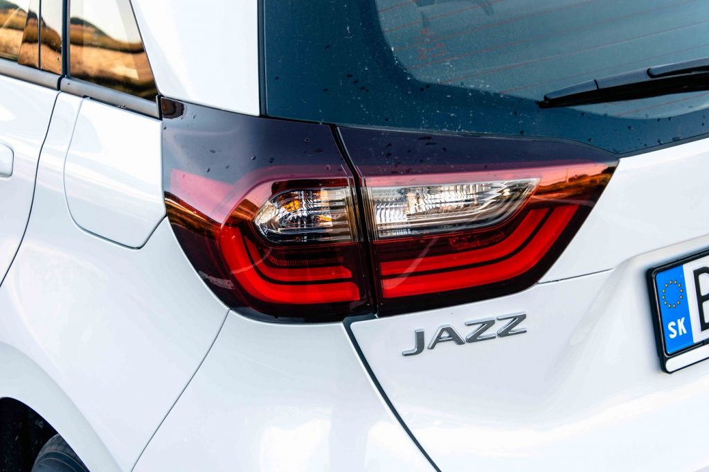 Aj nová Honda Jazz ponúka v malej karosérii až prekvapivo veľa miesta
