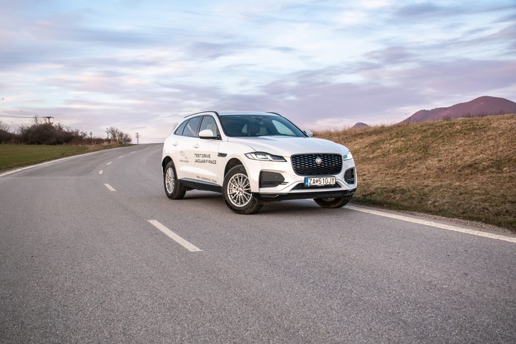 Test Jaguar F-Pace 2023