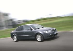 Prvá generácia moderného modelu Škoda Superb